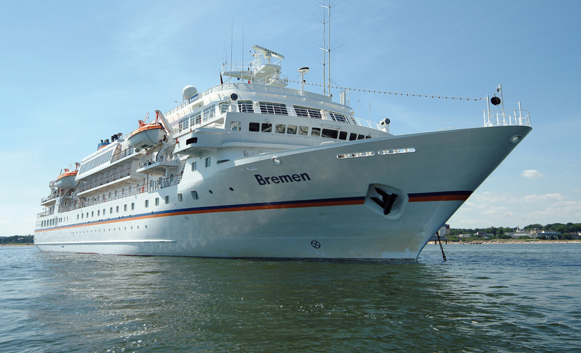 Buitenkant Hapag Lloyd expeditie luxe schip