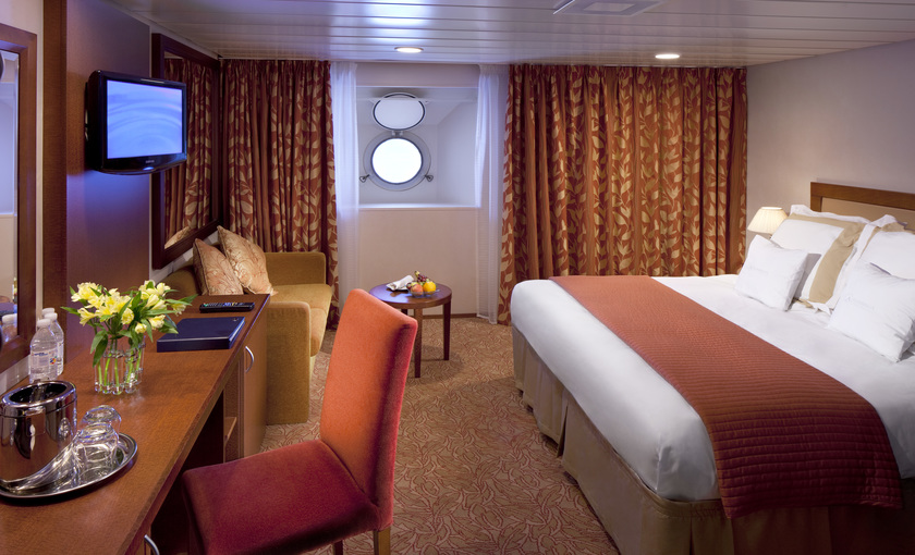 Azamara Quest в Испании
