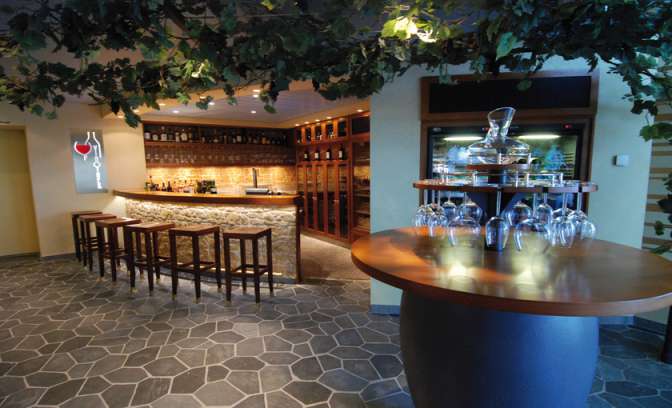 Bar faciliteiten AIDAcruises AIDAbella 