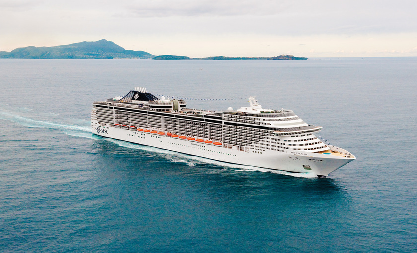 Foto van het schip de MSC Fantasia