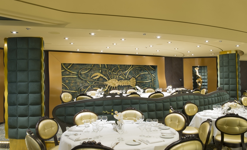 Een dinnerzaal op de MSC Preziosa