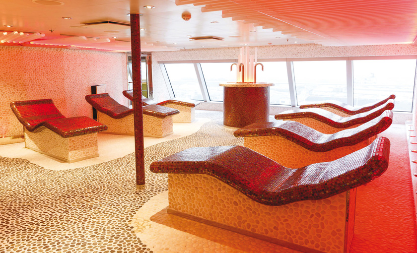 Tepidarium bedden op de Costa Diadema