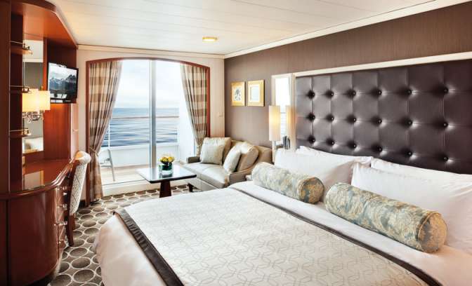 Een balkonhut op de Crystal Serenity van Crystal Cruises