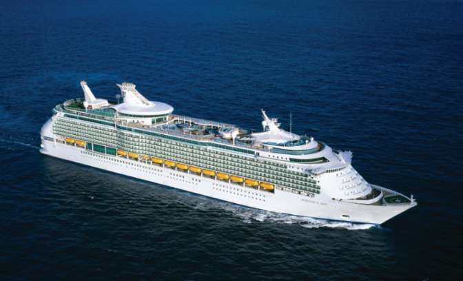 Het volledige schip de Mariner of the Seas